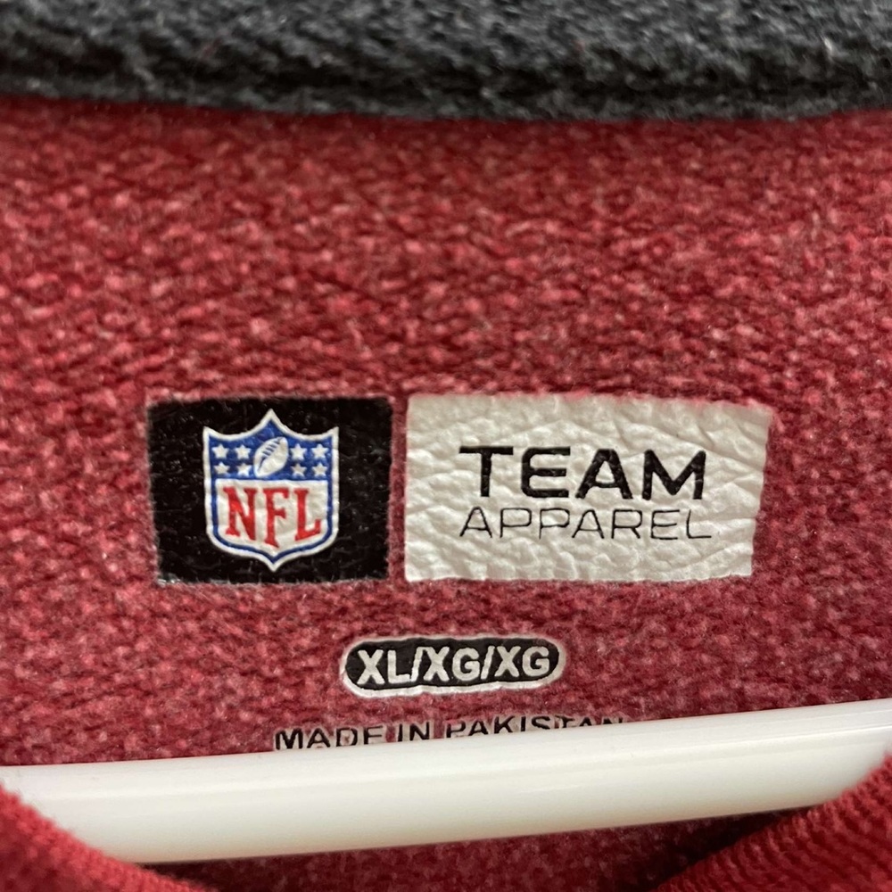 Atlanta Falcons NFL Apparel Pullover Crewneck Sweater - Picture 5 of 5